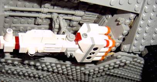 Illustration for article titled Using Hundreds of LEGO Star Wars Mini-Spaceships to Create Huge Battles